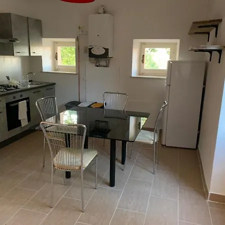 Casa de Férias Appealing Holiday In With Garden Treia
