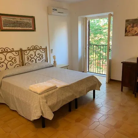 Casa de Férias Appealing Holiday In With Garden Treia