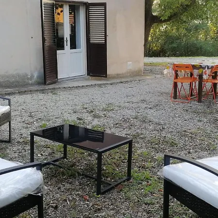 Appealing Holiday In With Garden